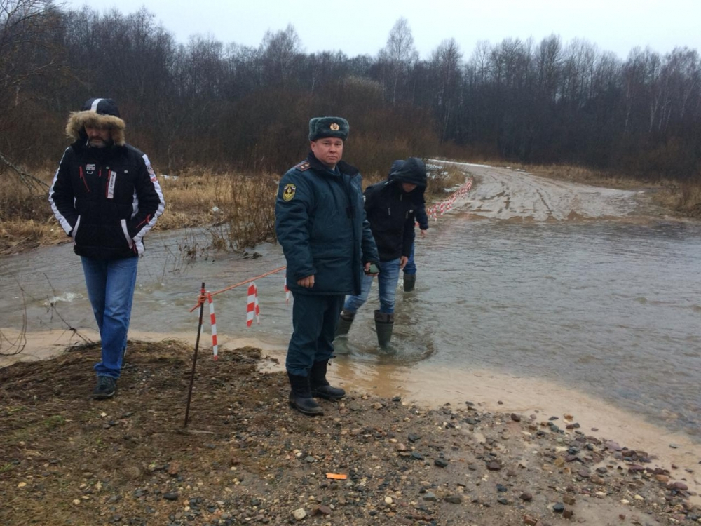 Эту дорогу затопило первой: МЧС о паводке в Ярославской области