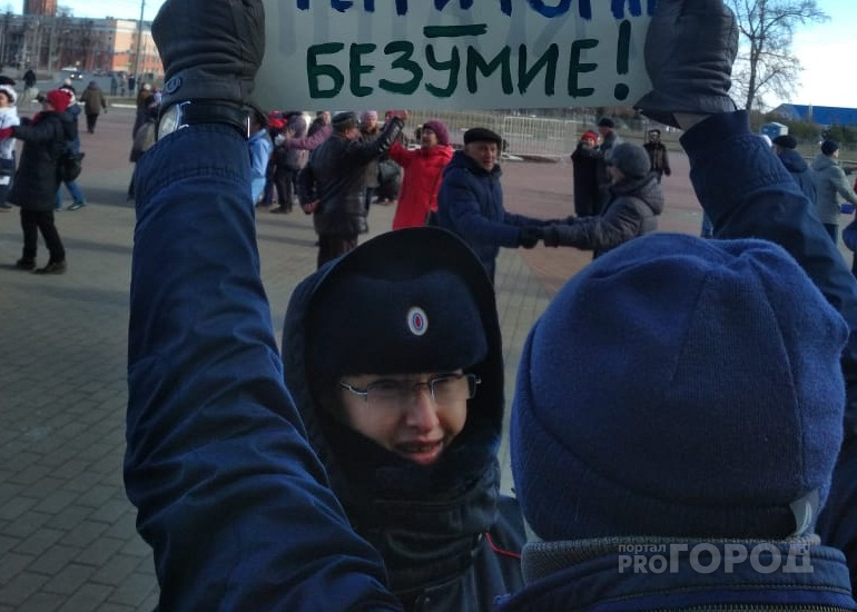 В Ярославле группа провокаторов пыталась сорвать фестиваль "Крымская весна"