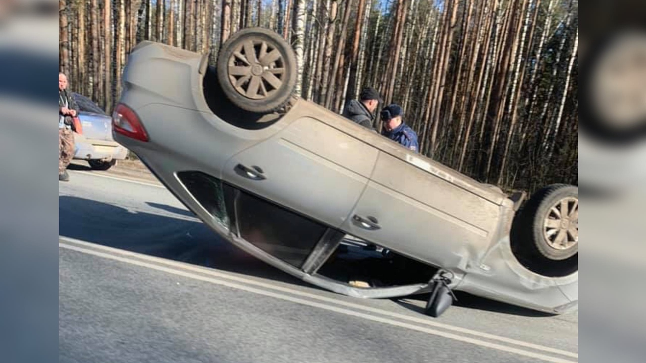 Реанимация и перевернутое авто: в Ярославле произошла жуткая авария