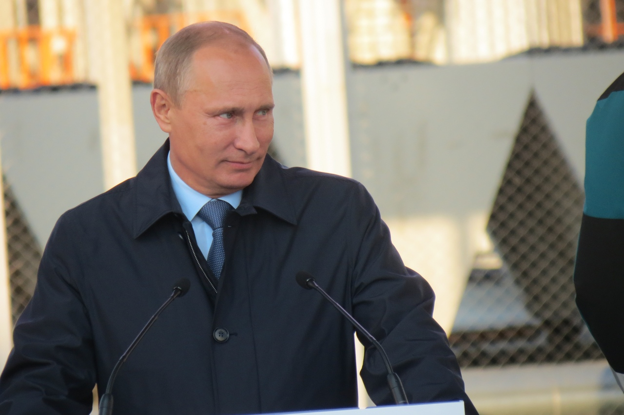 Путин в пальто