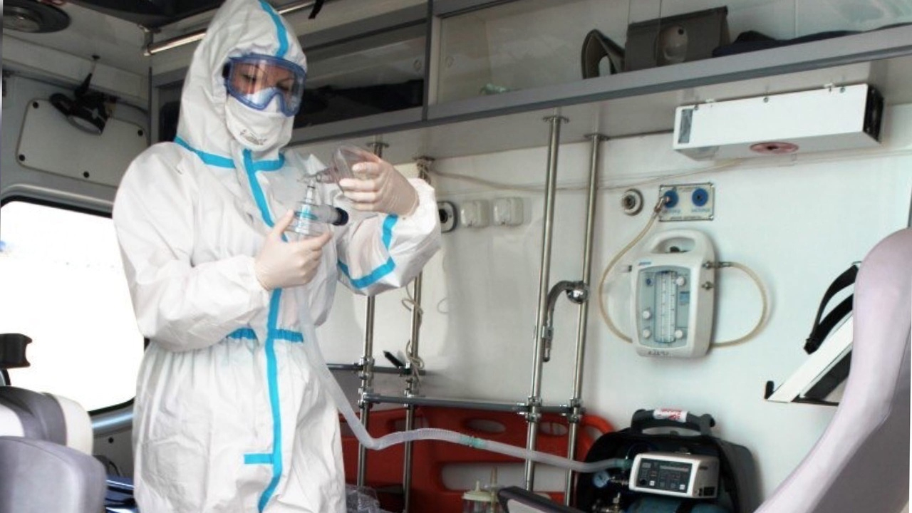 «Ходят с пакетами на руках»: плюс 87 заболевших коронавирусом за день в Ярославле