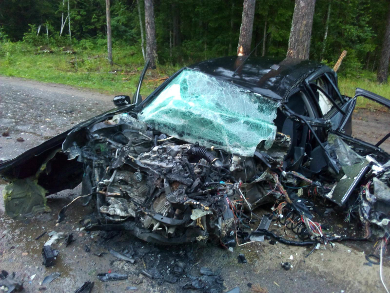 Смерть была неизбежна: водитель разбился в ДТП под Ярославлем