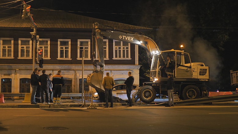 Провал на Московском проспекте отремонтировали: назвали  его причины