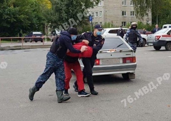 "Доставлен в суд": что ждет подозреваемого в убийстве детей в Рыбинске