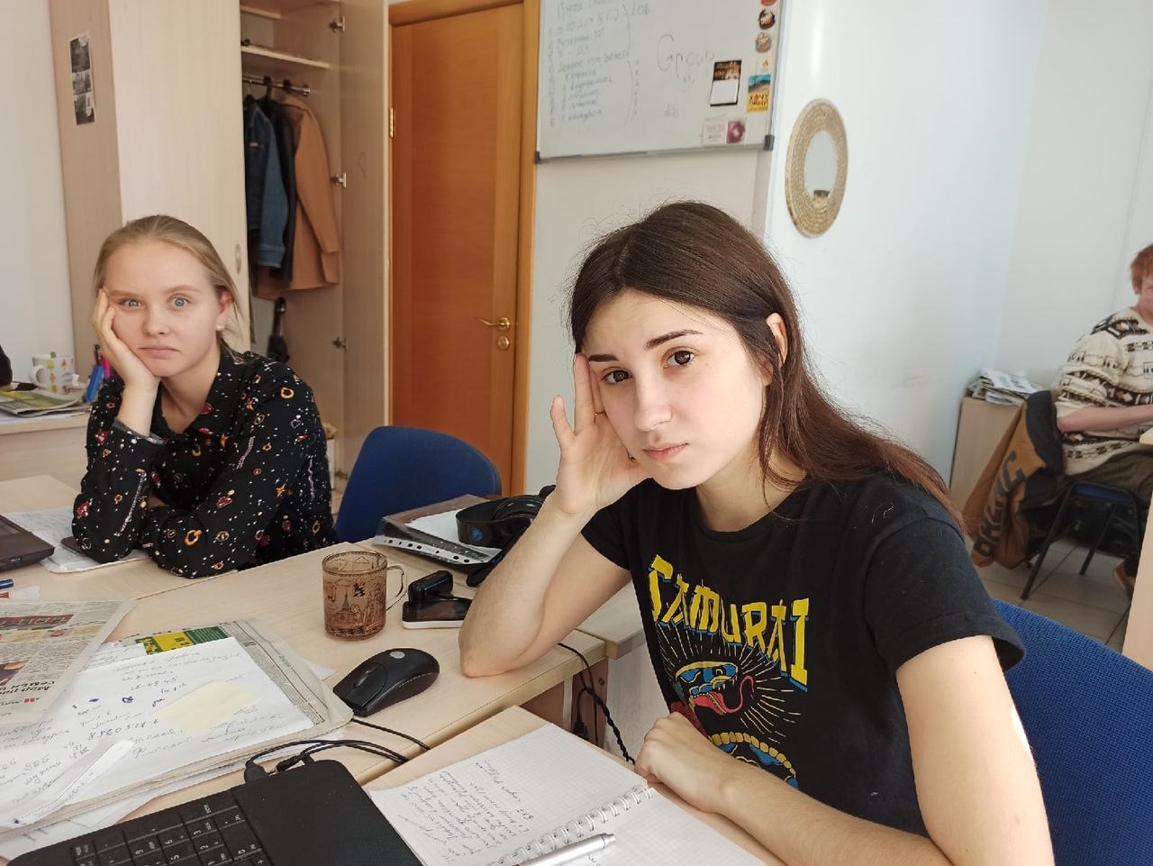 Дорогие подарки семьям школьникам собираются сделать из-за пандемии