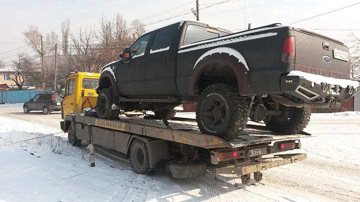Ярославских автомобилистов ждут проблемы из-за уборки снега: когда и где