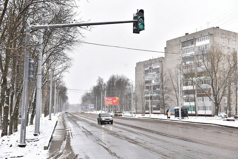 В Ярославле исчезла парковка за Дзержинским рынком: объяснение властей
