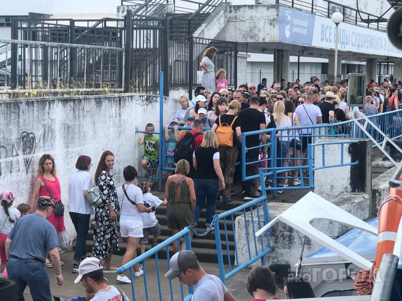 Обнародовали расписание речного трамвайчика в Ярославле