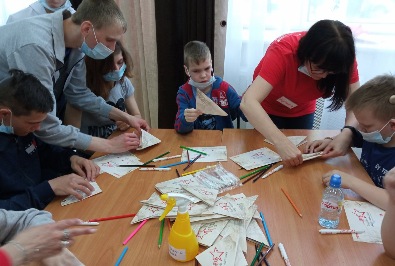 МТС познакомила ярославских школьников с военными историями