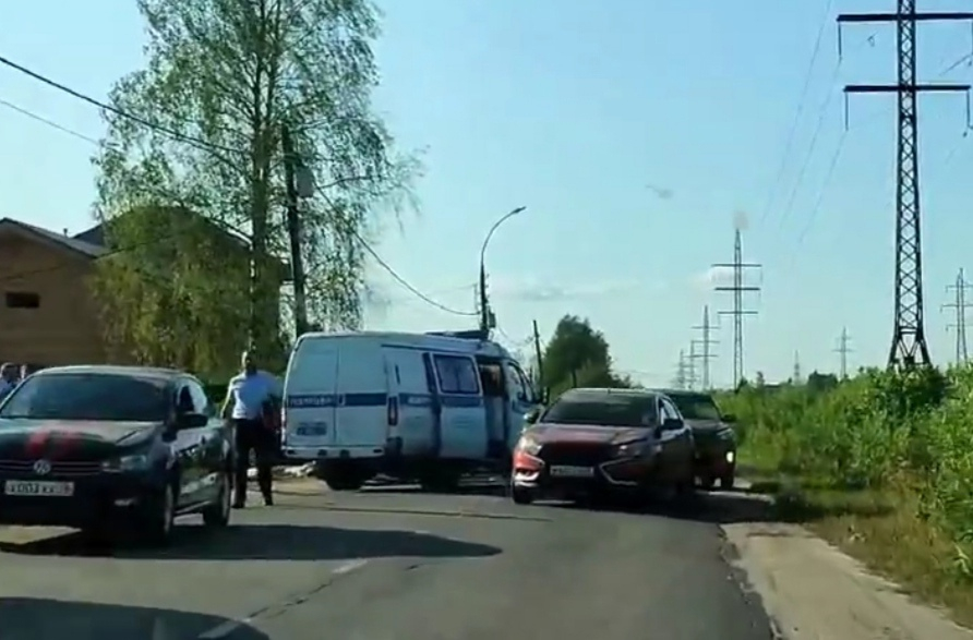 Три трупа в авто в Ярославле: почему возбудили "Убийство", а погибшие были в белье