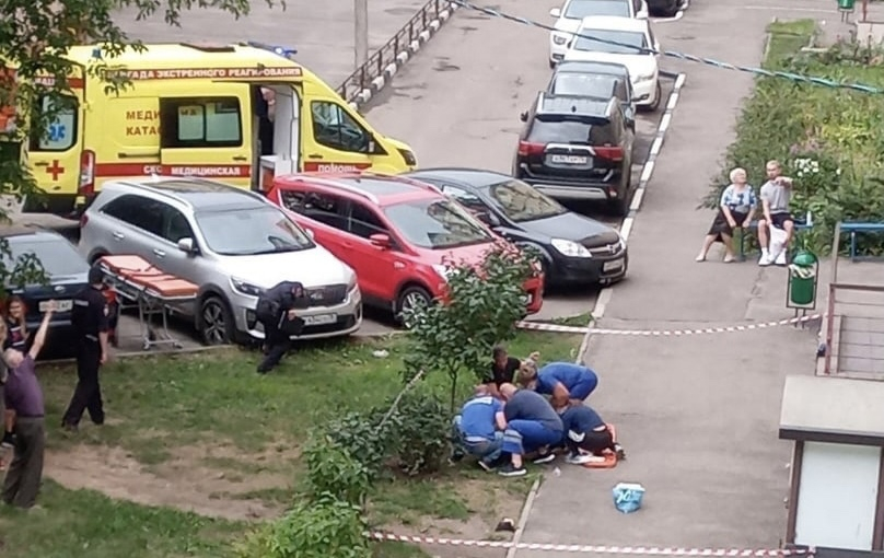 Мертвый человек на асфальте: в Ярославле произошел несчастный случай