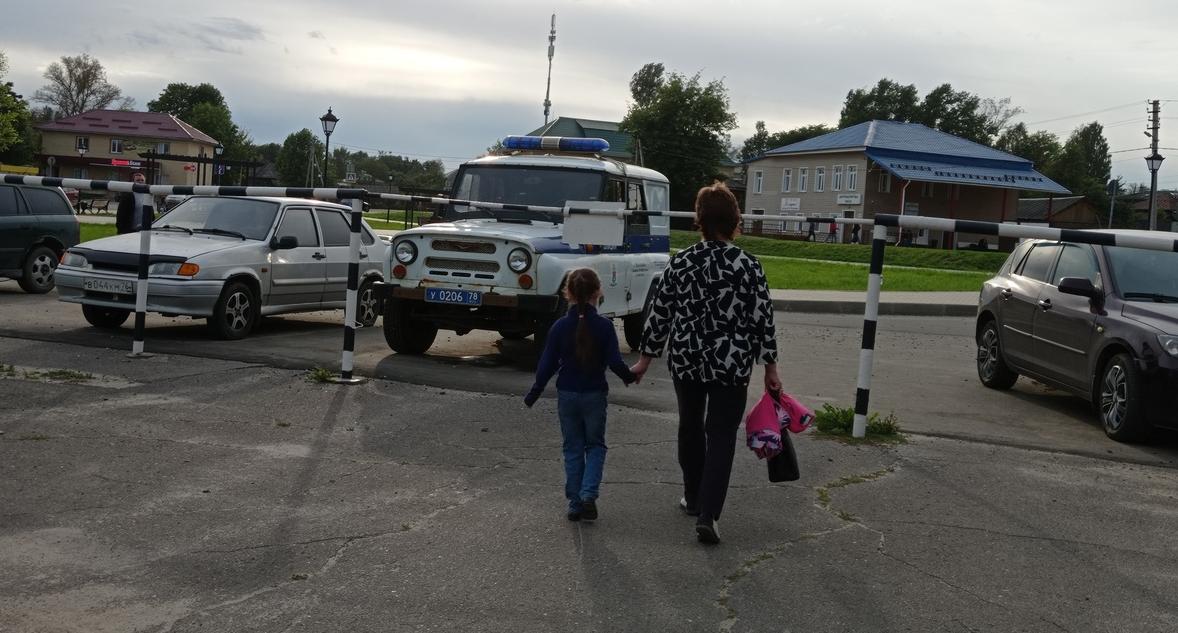 Заступился за женщину: ярославец забил соседа ножом для забоя скота