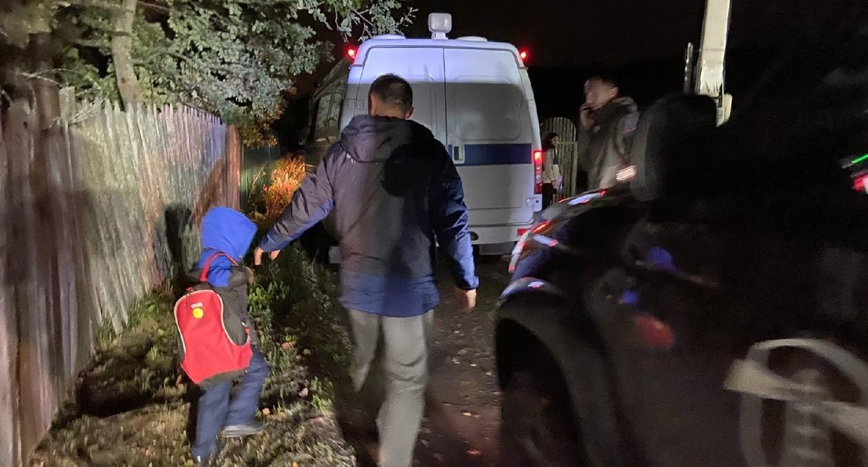 "Только зашли и сразу увидели": в Ярославле нашли пропавшего 9-летнего мальчика