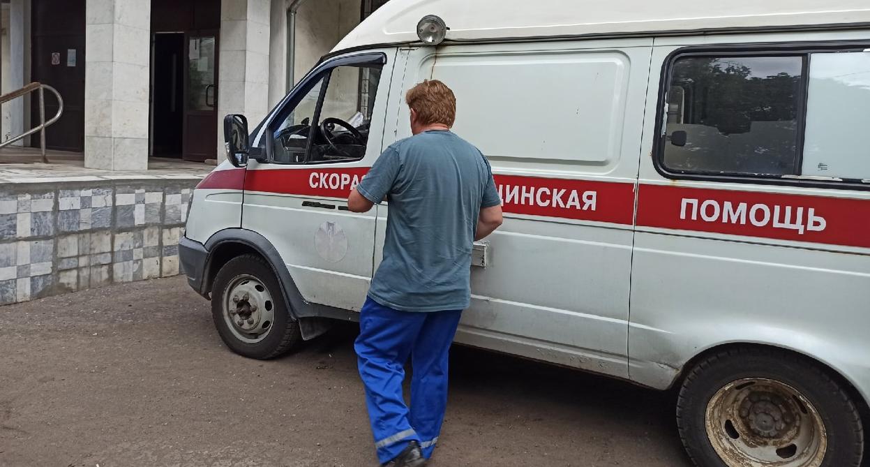 Истекал кровью в машине: в смертельном ДТП погиб 20-летний ярославец