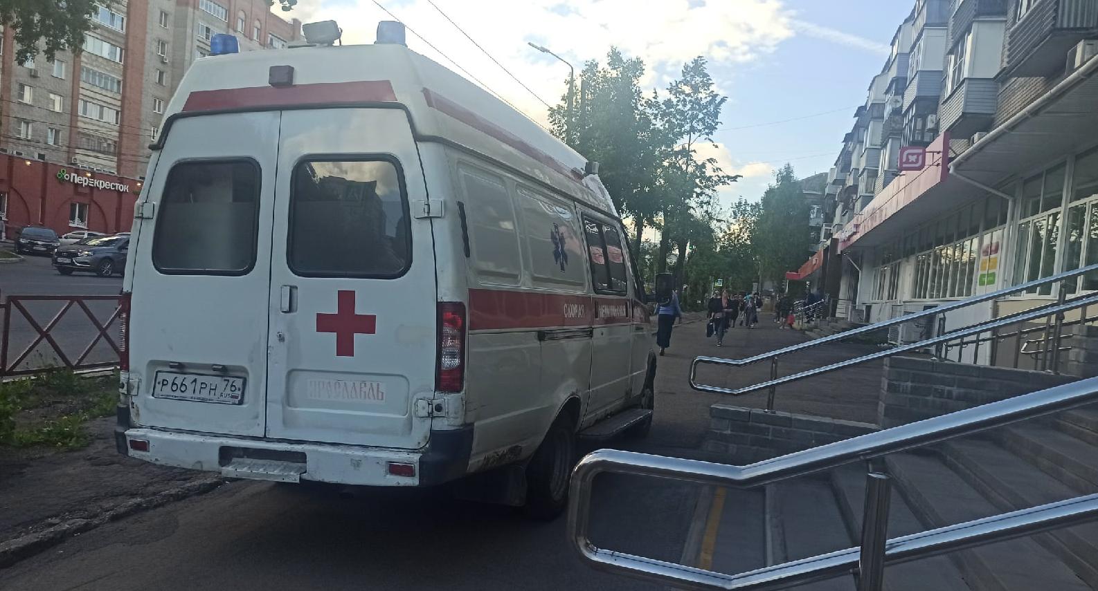  Мальчик в больнице: под Ярославлем мужчина набрасывается на детей и избивает