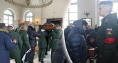 "Удерживал позиции до последнего": в Ярославле похоронили погибшего на Украине десантника