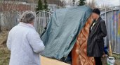 Трижды разведённая юрист поселилась в палатке в центре Ярославля