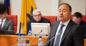 Депутаты выбирают мэром Молчанова: 99 процентов опрошенных его не знает