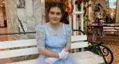 «Меня травили в школе»: девушка с ДЦП из Ярославля преобразилась после бала