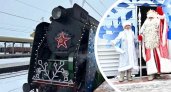 "Так он бы ещё весной приехал": возмущаются родители школьников на поезд с Дедом Морозом