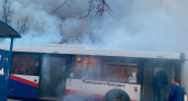 "Весь салон в дыму. Страшно": в Ярославле загорелся автобус с пассажирами  