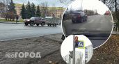 В Ярославле лихачи пролетают на красный свет и почти сбивают людей