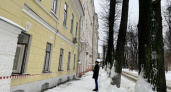 В Ярославле снежной глыбой завалило 3-летнего ребенка