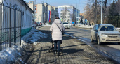 В России начали запрещать оставлять детей с бабушками