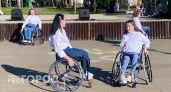 Инвалиды поздравили Ярославль танцем на колясках