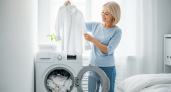 Стакан на стирку и одежда идеально белая: совет от прачки, что добавить в машинку вместе с порошком