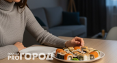 Съел роллы - уехал на скорой: специалисты назвали ингредиент суши, который вызывает инсульт