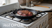 Самая частая ошибка при жарке мяса: один шаг, который превратит сухое мясо в сочный стейк ресторанного уровня