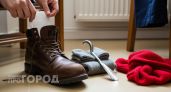 Аптечная мелочь за 80 рублей превращает дырявые кроссовки в зимние сапоги: ноги не мерзнут весь день
