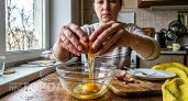 Пятно в желтке — это не повод выбрасывать яйцо и вот почему
