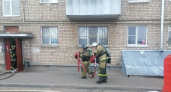 Пожар в пятиэтажке в Рыбинске: пожарные спасли двух человек и эвакуировали пять жильцов