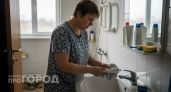 Перестала покупать дорогую химию для дома: зубная паста за копейки отмывает даже самый въевшийся налет на раз