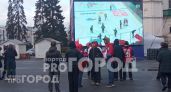 Ярославль выводит плей-офф на улицу и собирает фанатов "Локомотива" на Советской площади