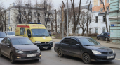 Почему нельзя накачивать колёса автомобиля до заветных 2 атмосфер: секрет износа в «холодном» замере — способ старых таксистов