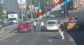 Тройное ДТП и рухнувший столб устроили ярославцам тест на терпение