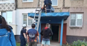 В Брагино 13‑летний школьник сорвался с третьего этажа