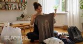 Хватит выбрасывать старые футболки: 5 гениальных способов сделать из них полезные вещи для дома - и это не тряпки