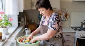 Забыла про стирку и кипячение: мои кухонные полотенца всегда выглядят как новые благодаря этому методу