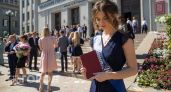 «Массовый отсев»: тысячи школьников не могут попасть в 10 классы из-за новых жестких ограничений