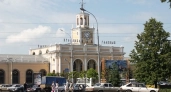 Ярославцы просят навести порядок у вокзала из за нелегальных такси