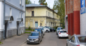 В центре Ярославля срочно отремонтируют дом 1904 года с режимом повышенной готовности