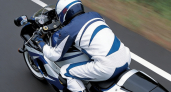 Великий «Джиксер» переписал правила: как Suzuki GSX‑R1000 стал иконой асфальта и гаражных легенд