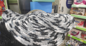 Копеечные коврики из Фикс Прайса для дома не купила: переделала их в стильный декор для старой мебели