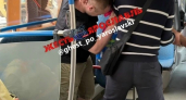 Водитель отказался высадить дебошира, плеснувшего напитком в пассажирку