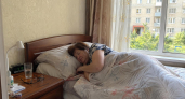 Касается всех, кому за 60: уберите эти 5 вещей из спальни 