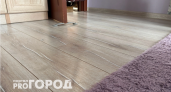 Добавила горсть соли в воду для мытья полов: теперь в доме царит атмосфера спокойствия и уюта